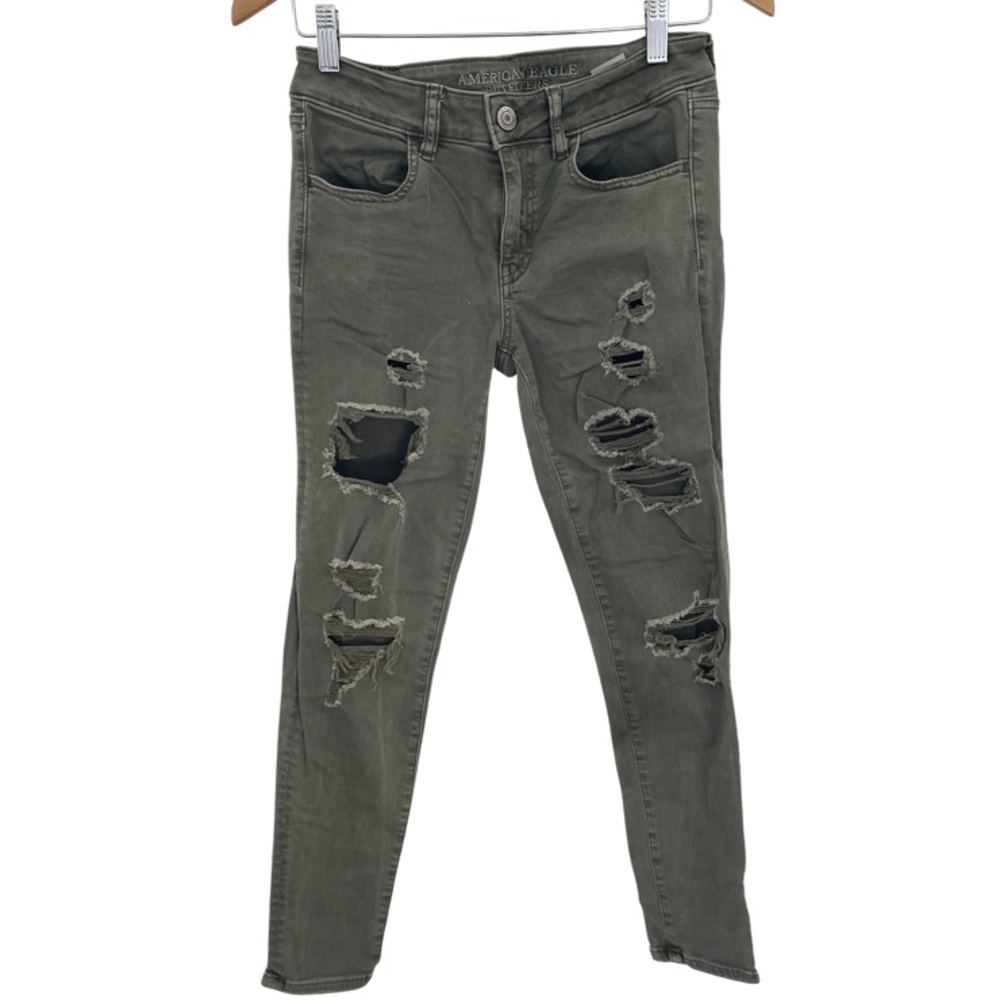 American Eagle Green Ripped Jeggings